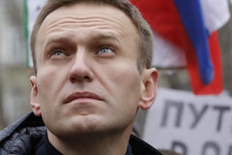 Alexej Nawalny: Der verstorbene Kreml-Gegner wird Putin weiterhin zu schaffen machen, meint Wladimir Kaminer.