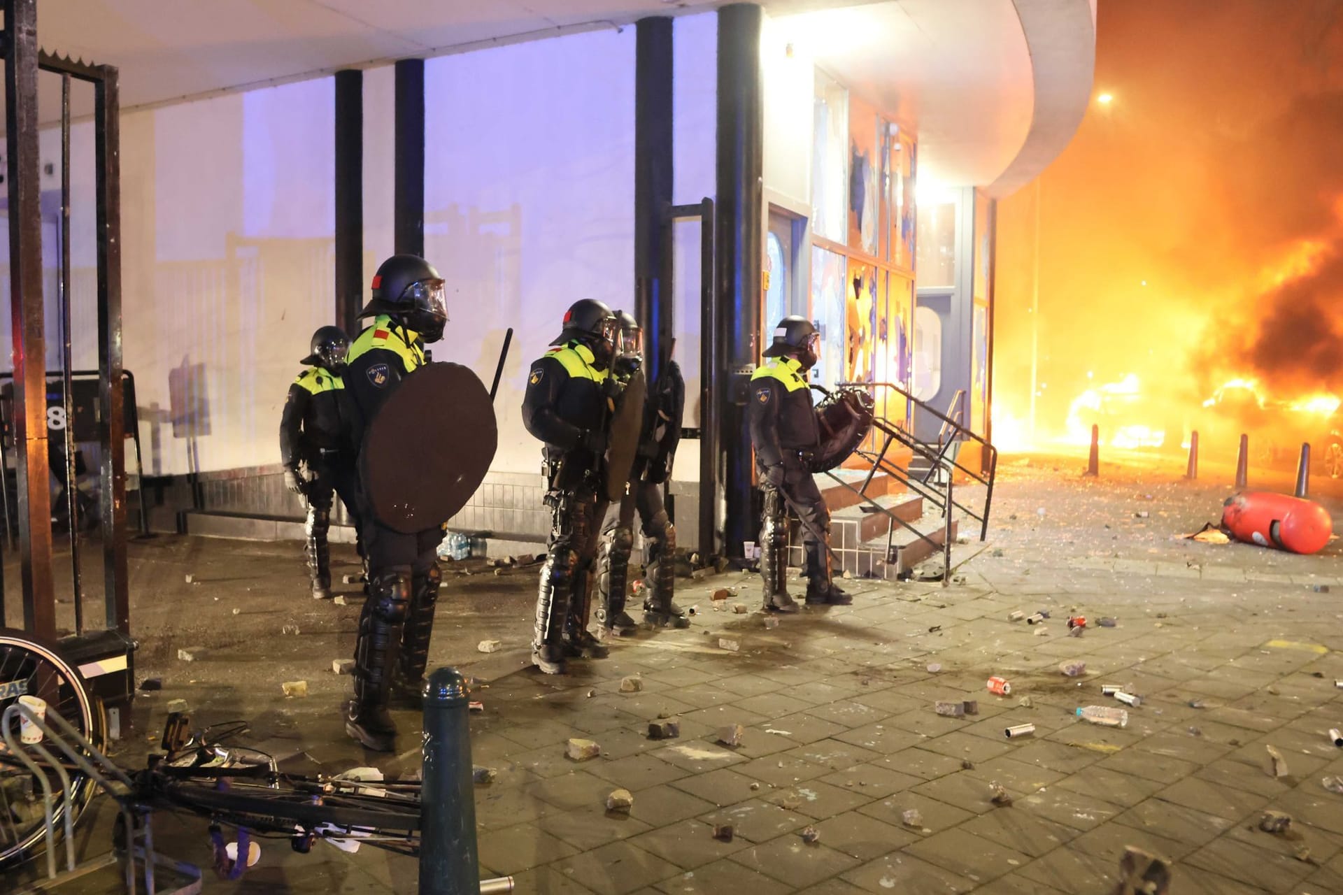 Unruhen in Den Haag