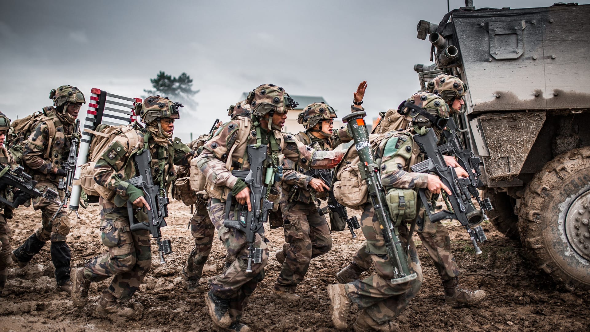 Französische Infanteristen bei einer Übung (Archivfoto): Bei Macrons Truppen-Vorstoß geht es eher um konventionelle Abschreckung Russlands.