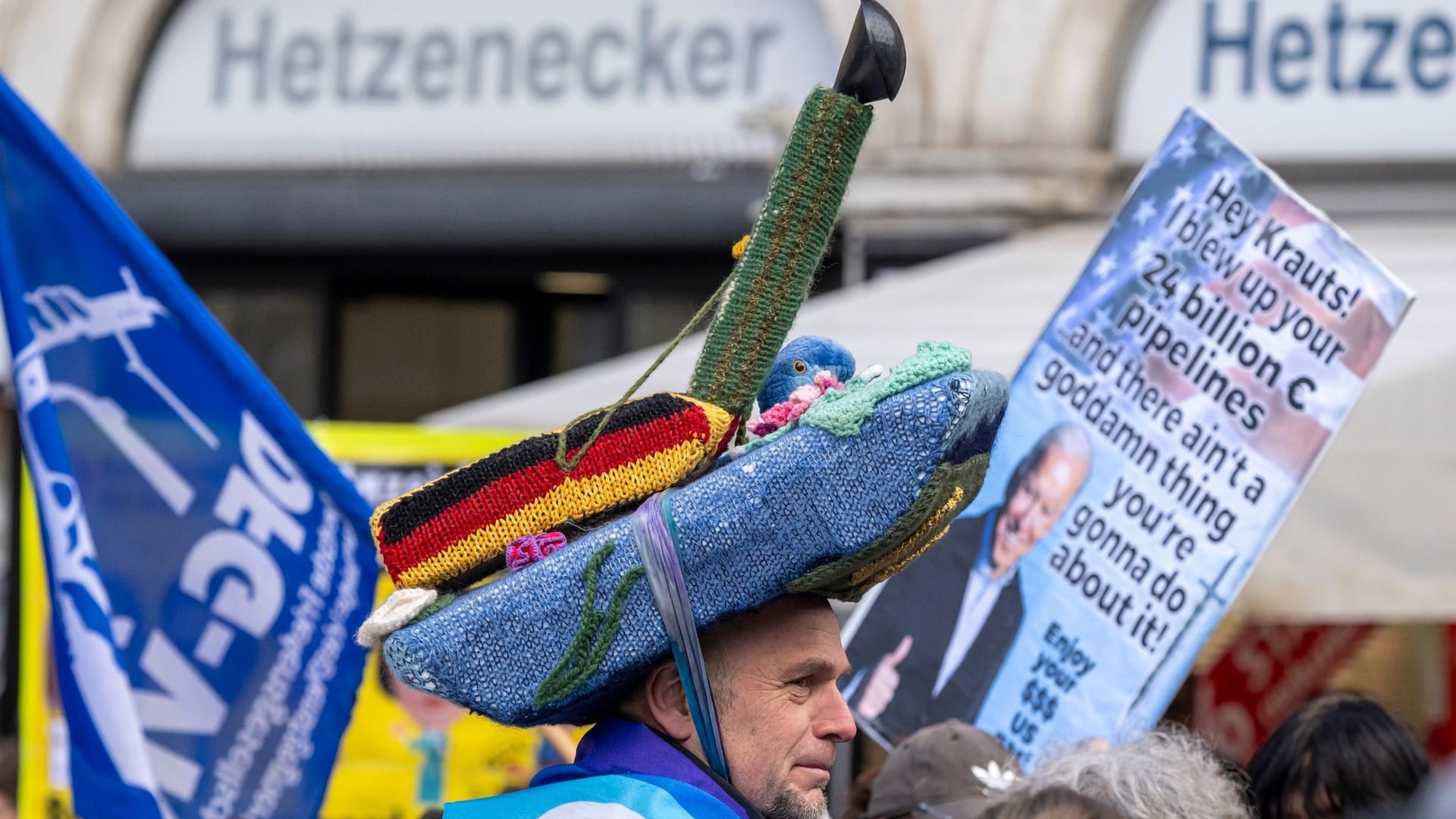 Demonstration bei Münchner Sicherheitskonferenz