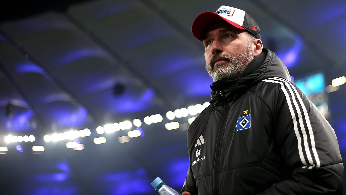 Tim Walter ist raus: Die Entlassung des HSV-Trainers sorgte am Montag für viele Diskussionen im Netz.