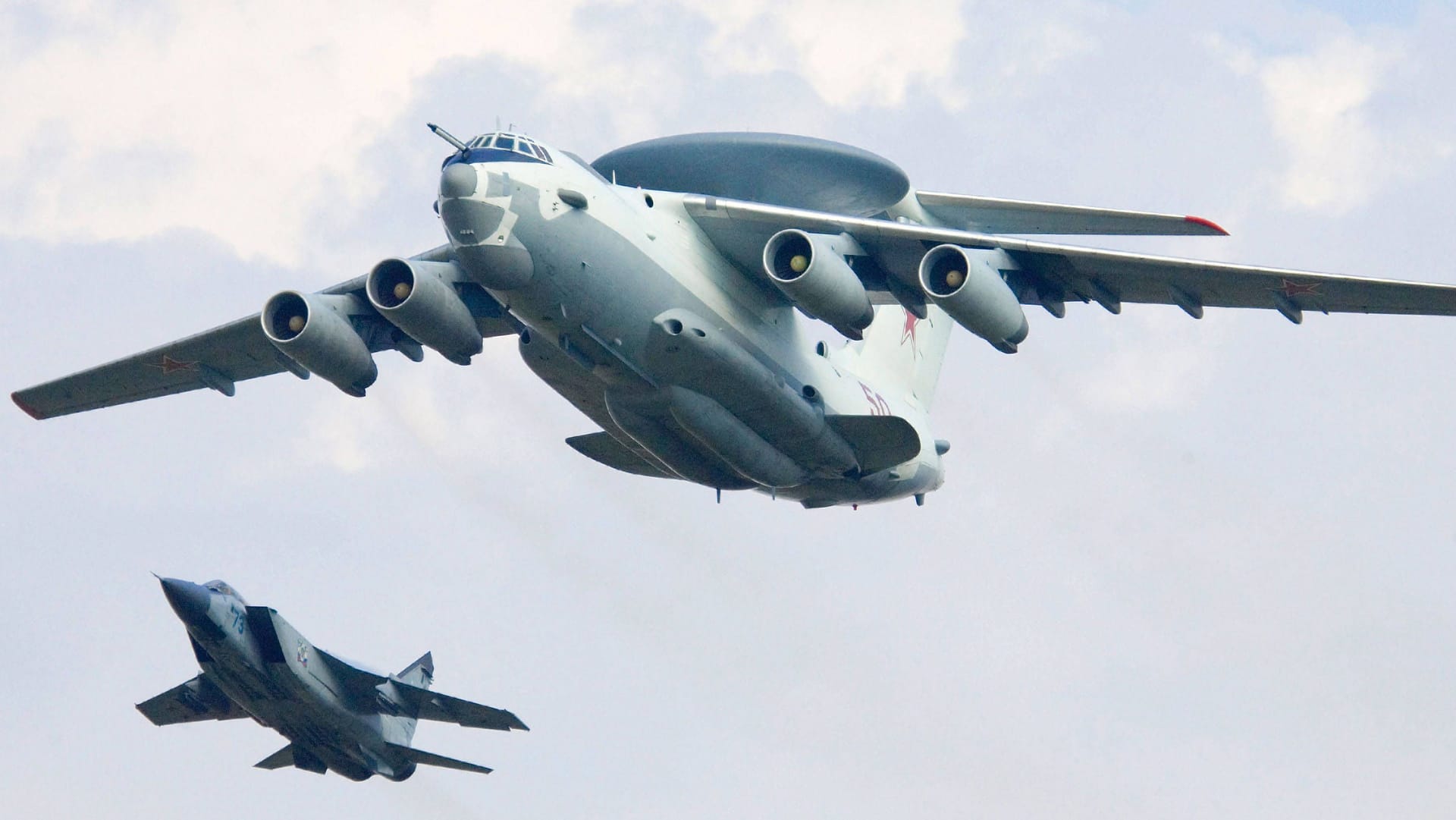 Ein russisches Aufklärungsflugzeug vom Typ A50 (Archivbild).