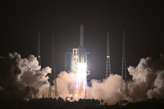 China schickt Satelliten ins All