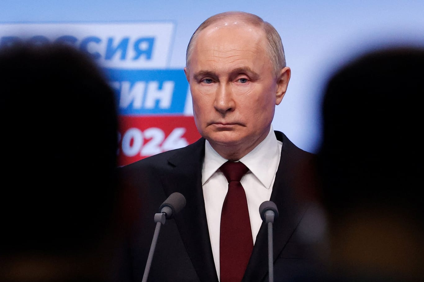 Wladimir Putin: Russlands Machthaber will der Ukraine eine Beteiligung am Terroranschlag bei Moskau anhängen.