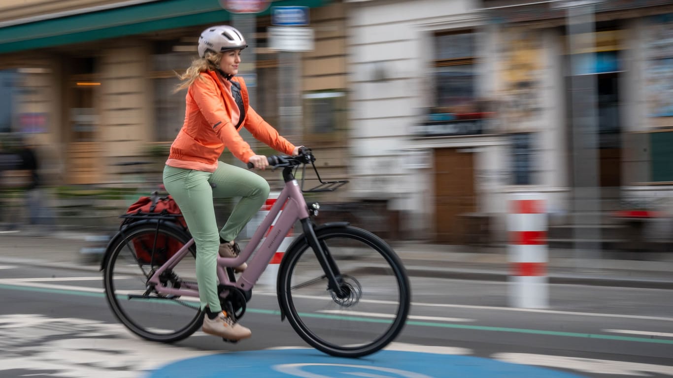 Start auf zwei Rädern in den Frühling: E-Bikes sind nach wie vor im Trend – die Vielfalt ist groß.