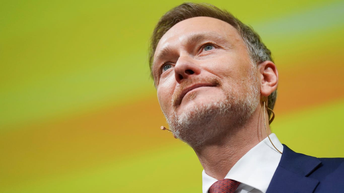 Finanzminister Christian Lindner: Dem Einsatz der FDP ist es zu verdanken, dass künftig alle Deutschen von Renditen am Aktienmarkt profitieren.