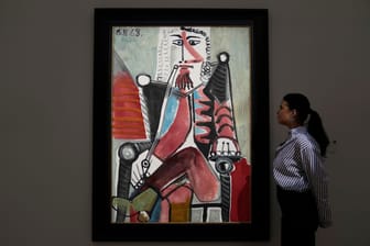 Das Kunstwerk «Homme a la pipe» des spanischen Künstlers Pablo Picasso wurde für eine Millionensumme versteigert.