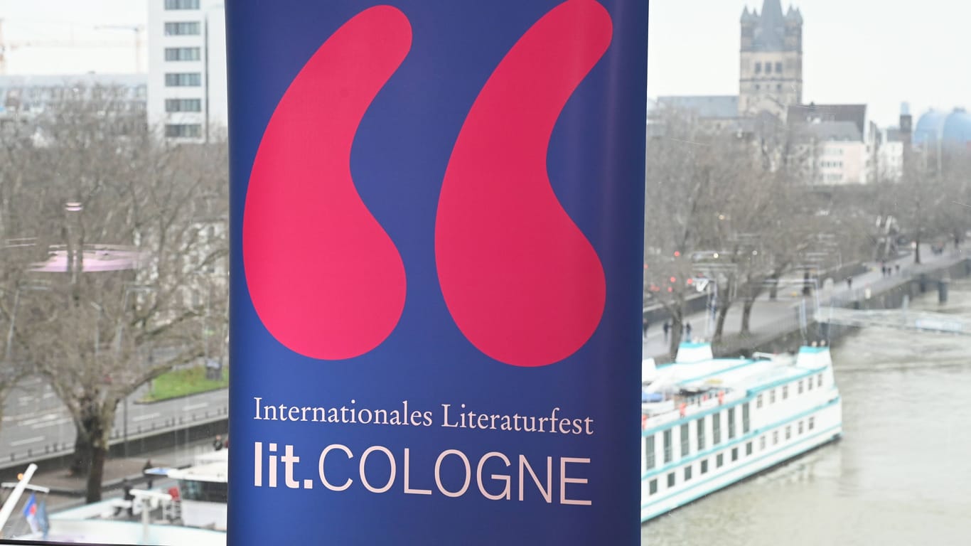 Logo und Schriftzug der Lit.Cologne (Symbolbild): Das diesjährige Literaturfestival in Köln findet vom 5. bis 17. März statt.