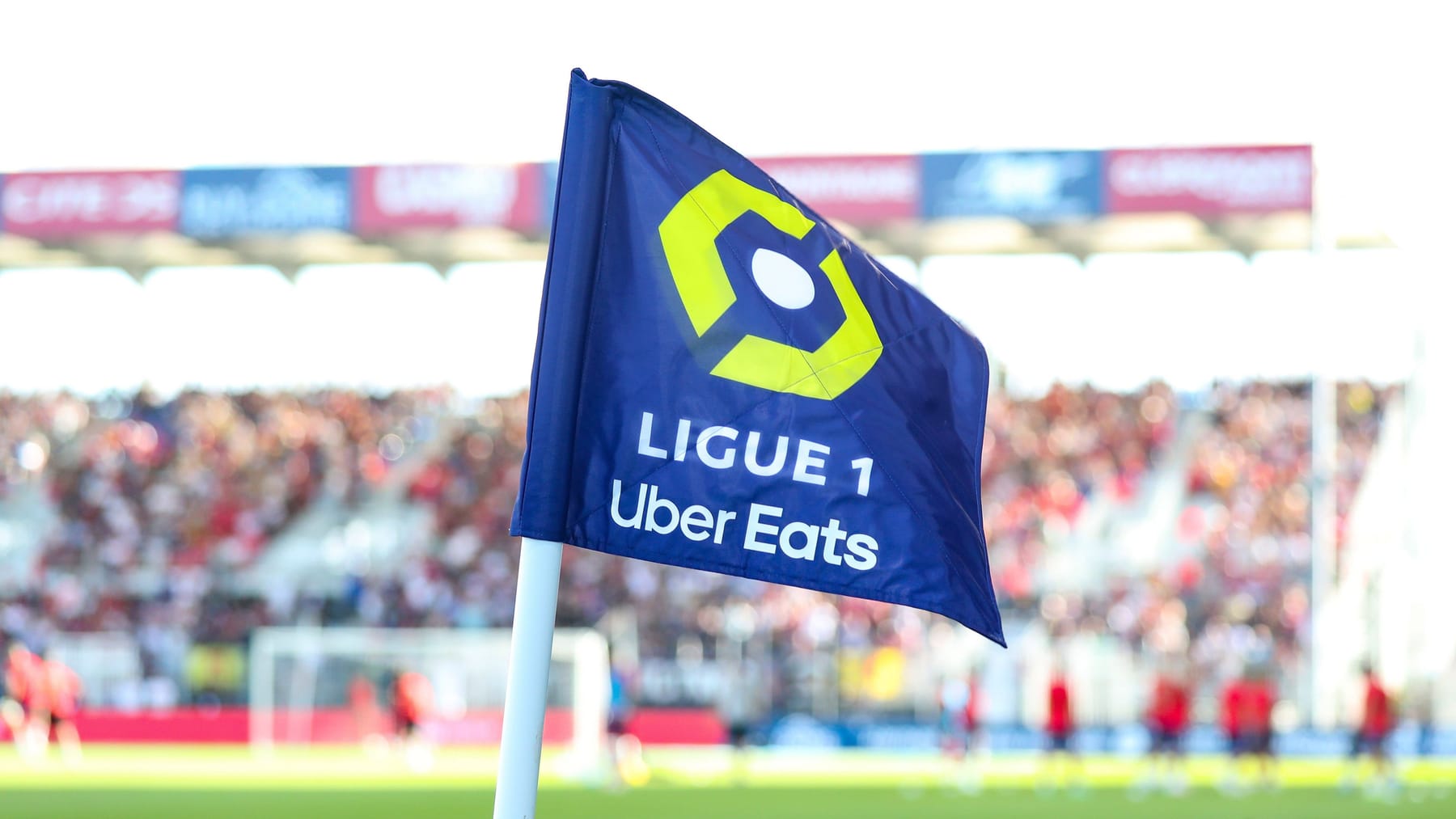 Ligue 1 : le championnat de football français obtient un sponsor de restauration rapide