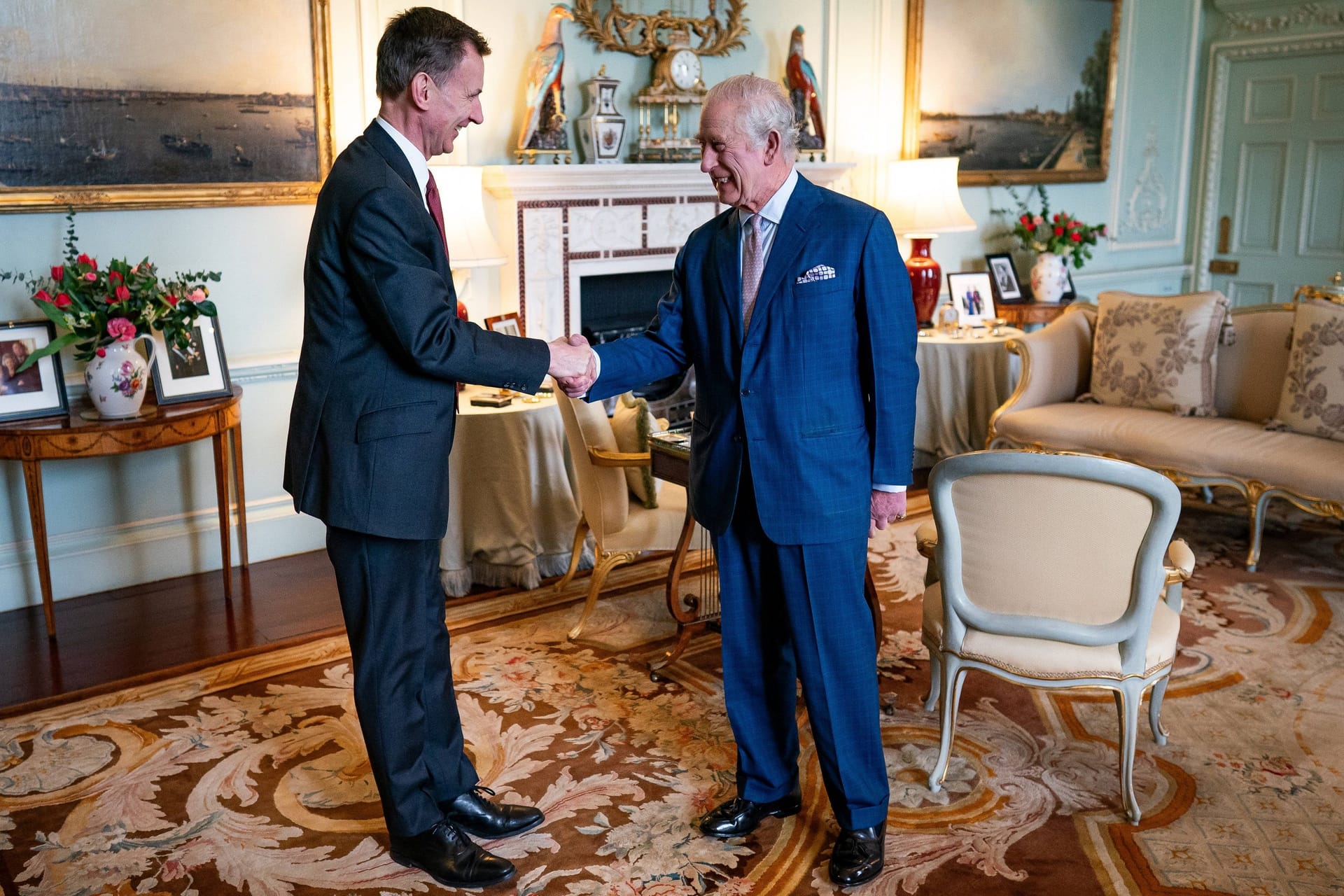Jeremy Hunt zu Besuch bei König Charles III. im Buckingham-Palast in London