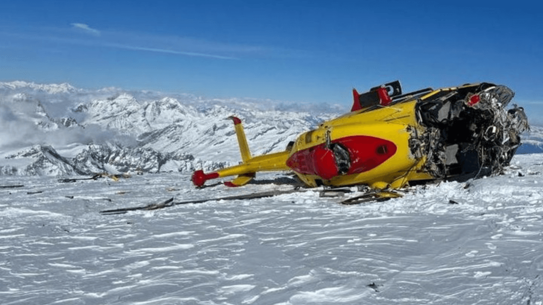 Schwerer Unfall in Italien: Am Monte Rosa ist ein Hubschrauber abgestürzt. Schwerer Unfall in Italien: Am Monte Rosa ist ein Hubschrauber abgestürzt.
