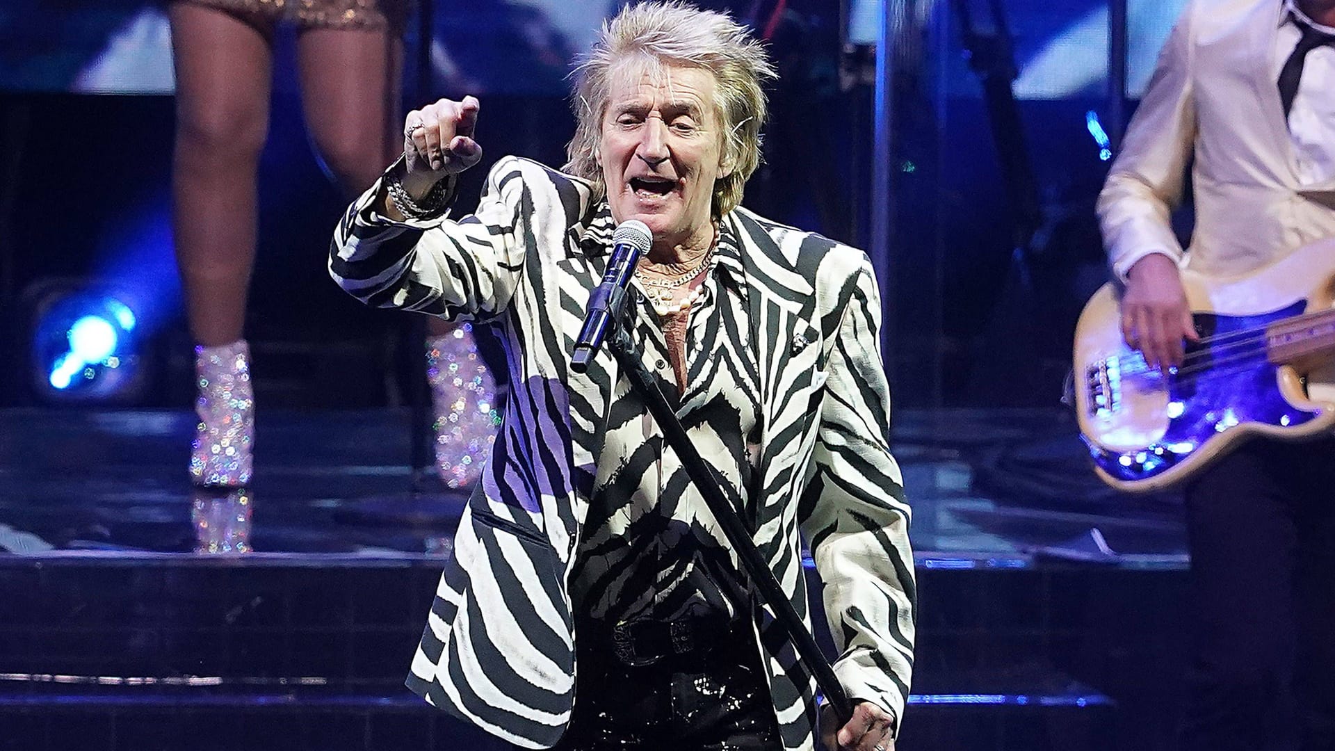 Rod Stewart bei einem Konzert im Dezember 2023 in Spanien.