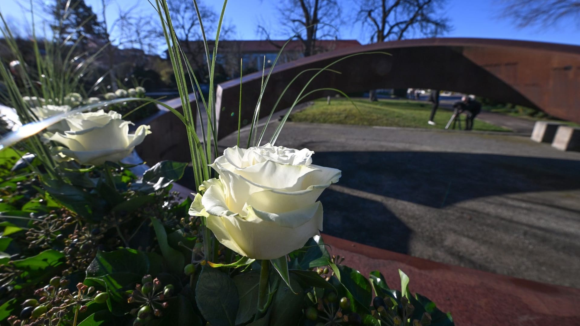 "Gebrochener Ring" in Winnenden