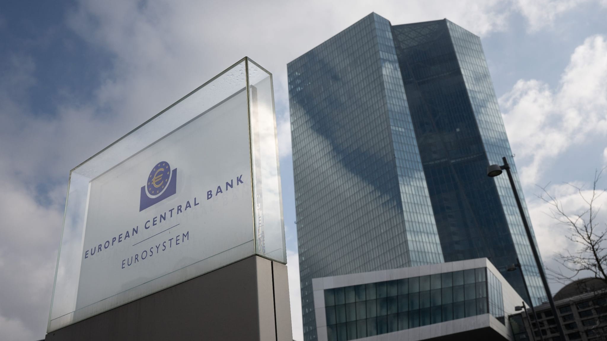 EZB-Direktorin Schnabel: Zinsen senken wäre trotz Inflationsrückgang verfrüht