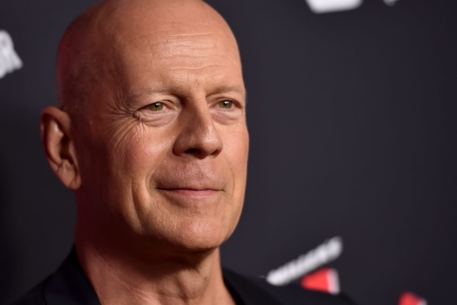 Bruce Willis: Der Schauspieler hat sich aus der Öffentlichkeit zurückgezogen.