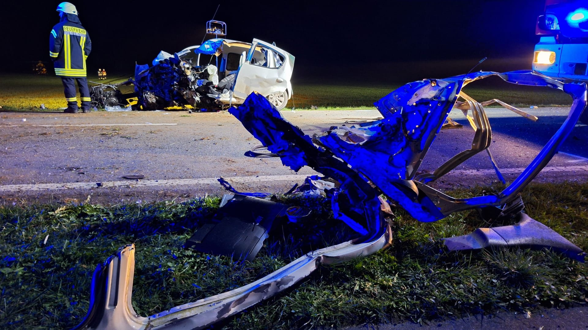 Crash im Landkreis Diepholz: Ein Mann verstarb kurz darauf im Rettungswagen.