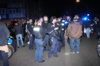 Eskalation in Neukölln: Massenschlägerei am Kiehlufer