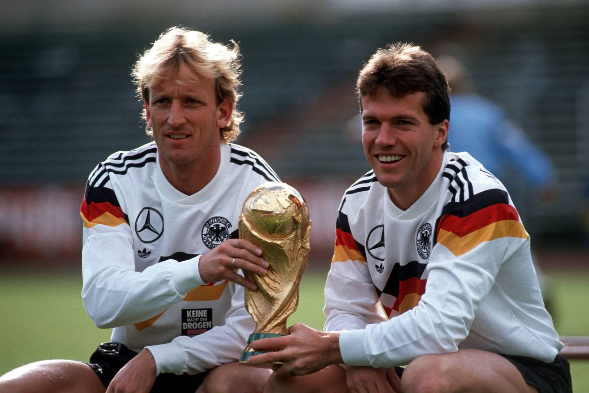 WM 1990: Andreas Brehme schoss Deutschland per Elfmeter zum Titel.