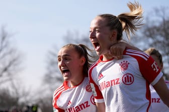 Georgia Stanway und Lea Schüller (r.): Sie sind eine Runde weiter.
