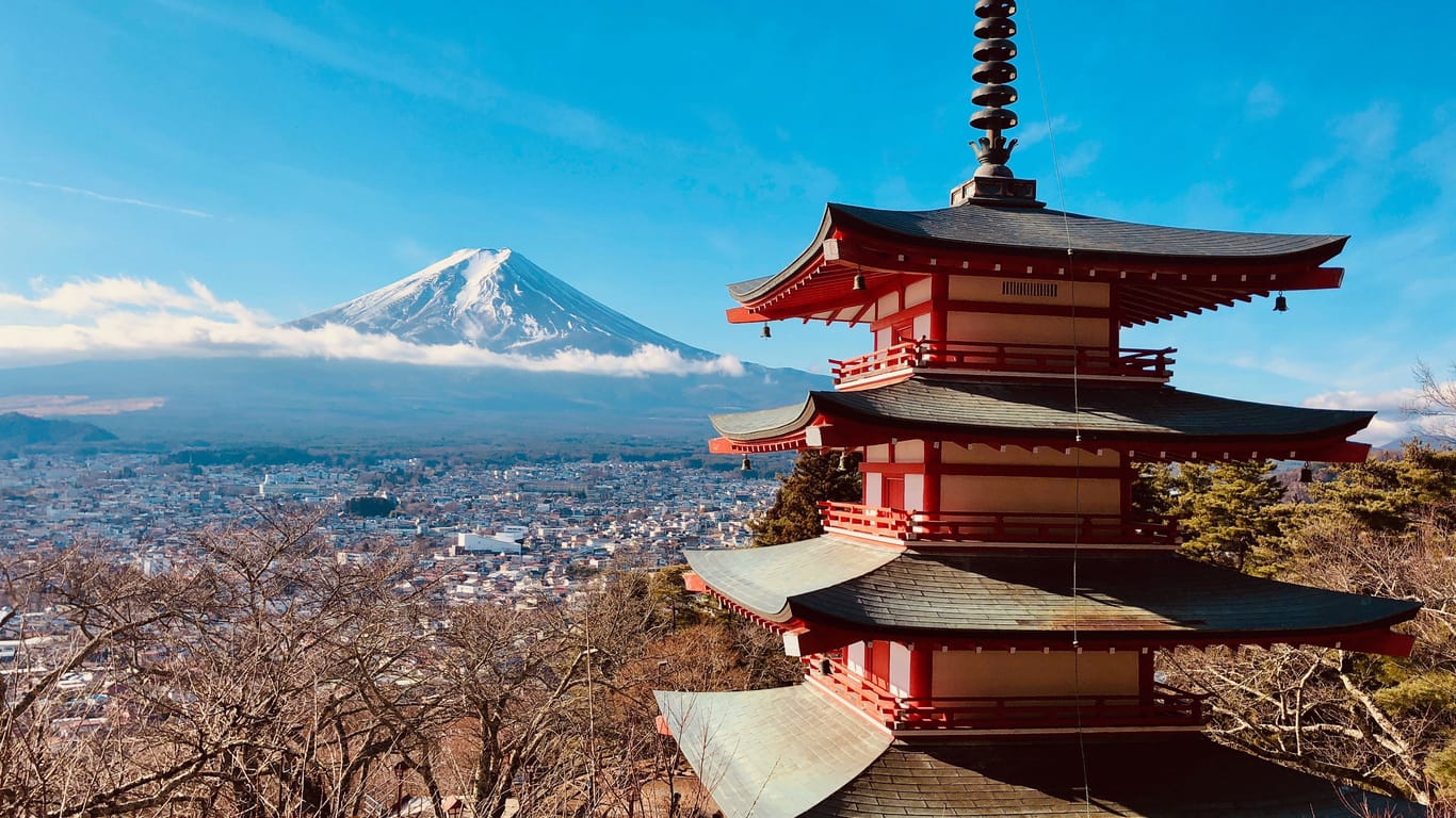 Beste Aussicht: Die berühmte Chureito-Pagode steht auf einem Hügel. Von hier aus haben Besucher einen atemberaubenden Blick auf den Mount Fuji.