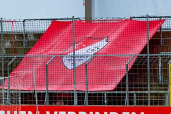 Ein Banner von Türkgücü München: Der Klub steht vor einer ungewissen Zukunft.
