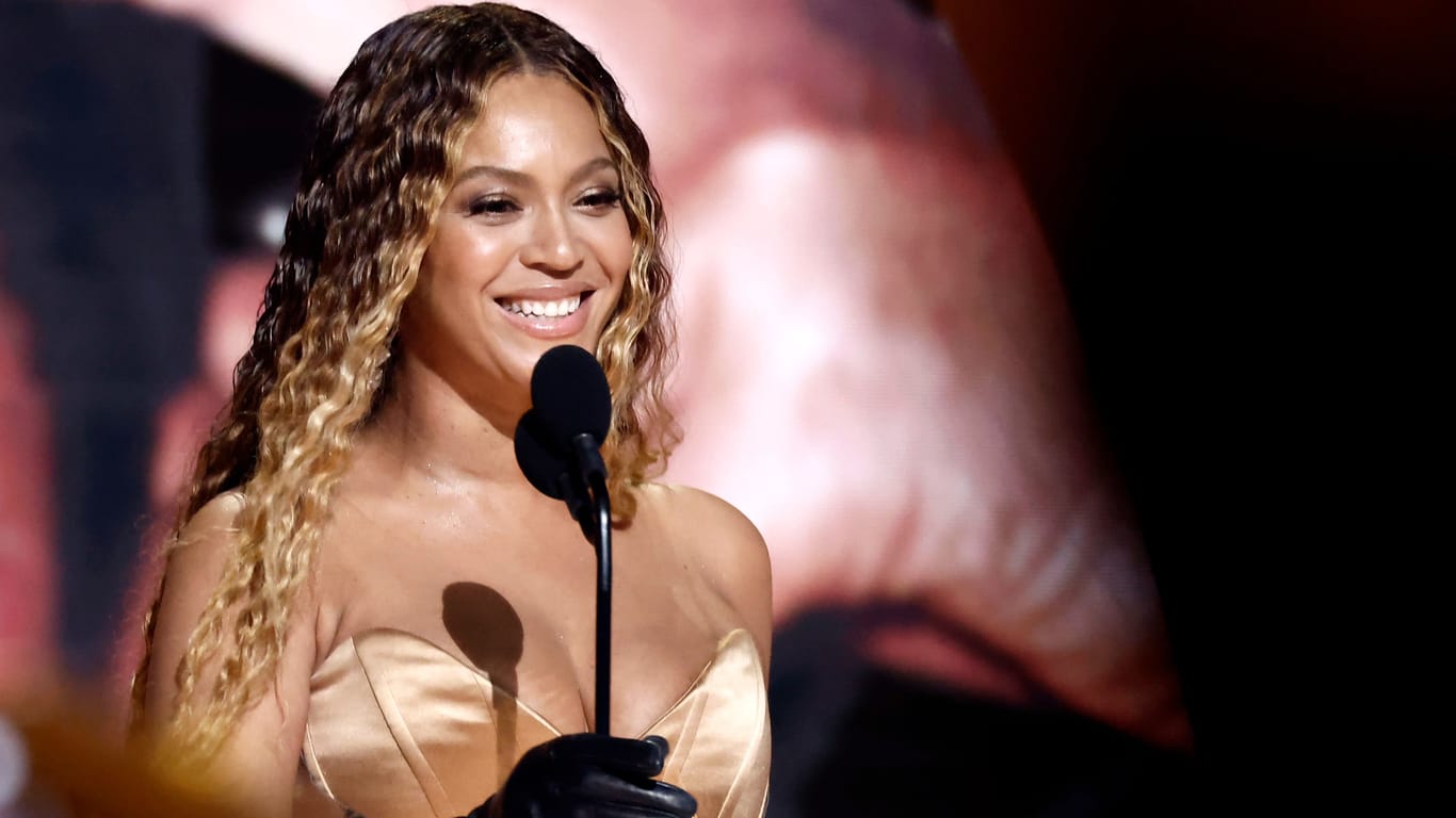 Beyoncé: Anfang des Jahres kam ihre neue Single "Texas Hold 'Em" auf den Markt.