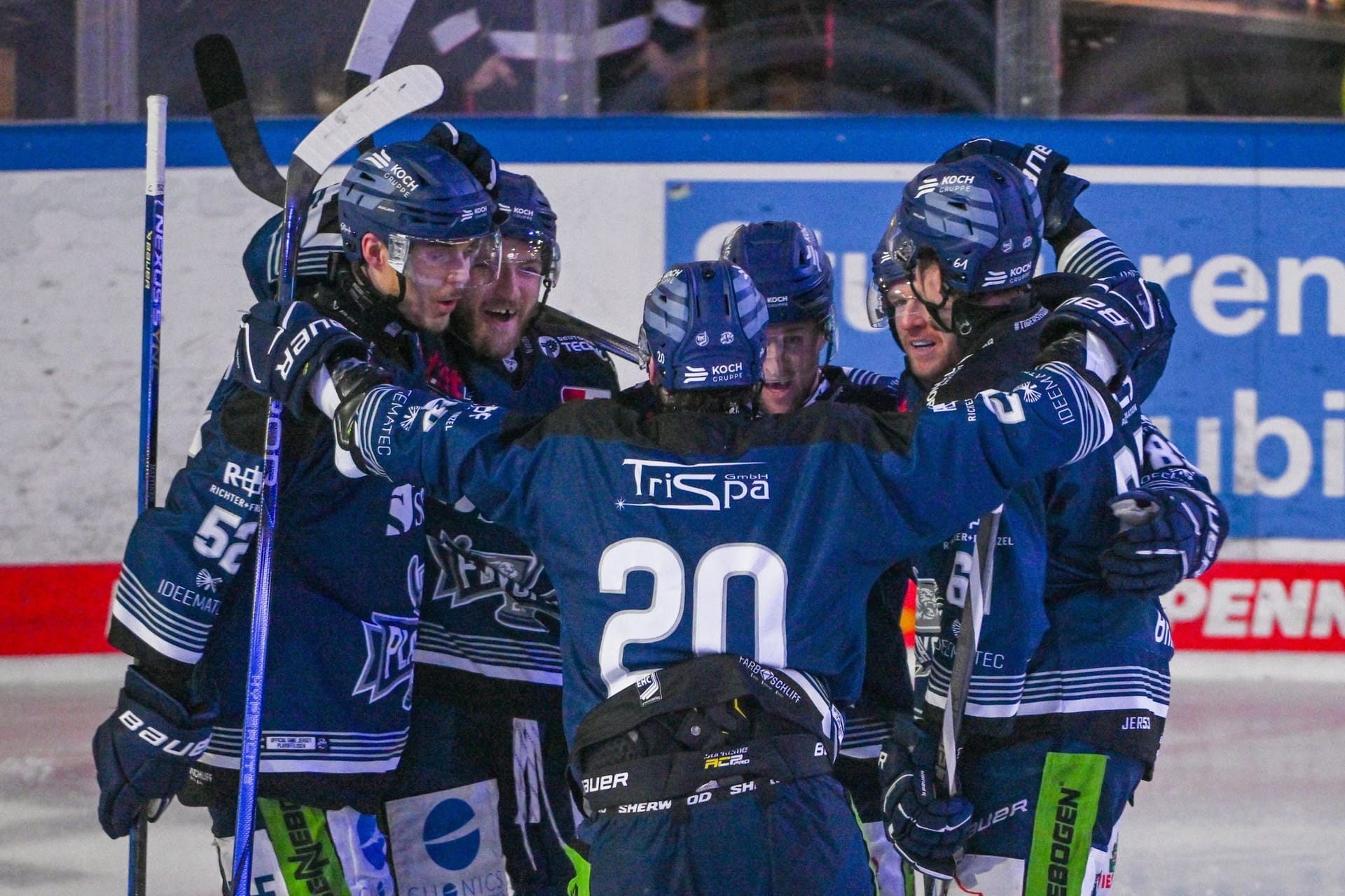 Straubing Tigers - Schwenninger Wild Wings