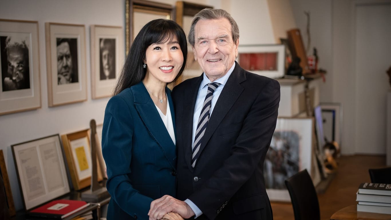 Gerhard Schröder un Soyeon Schröder-Kim