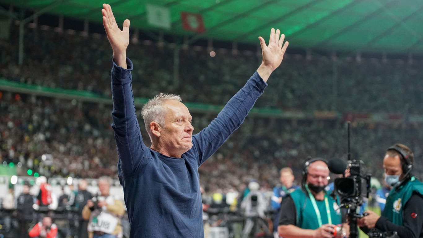 Christian Streich nach dem verlorenen DFB-Pokalfinale 2021/22.