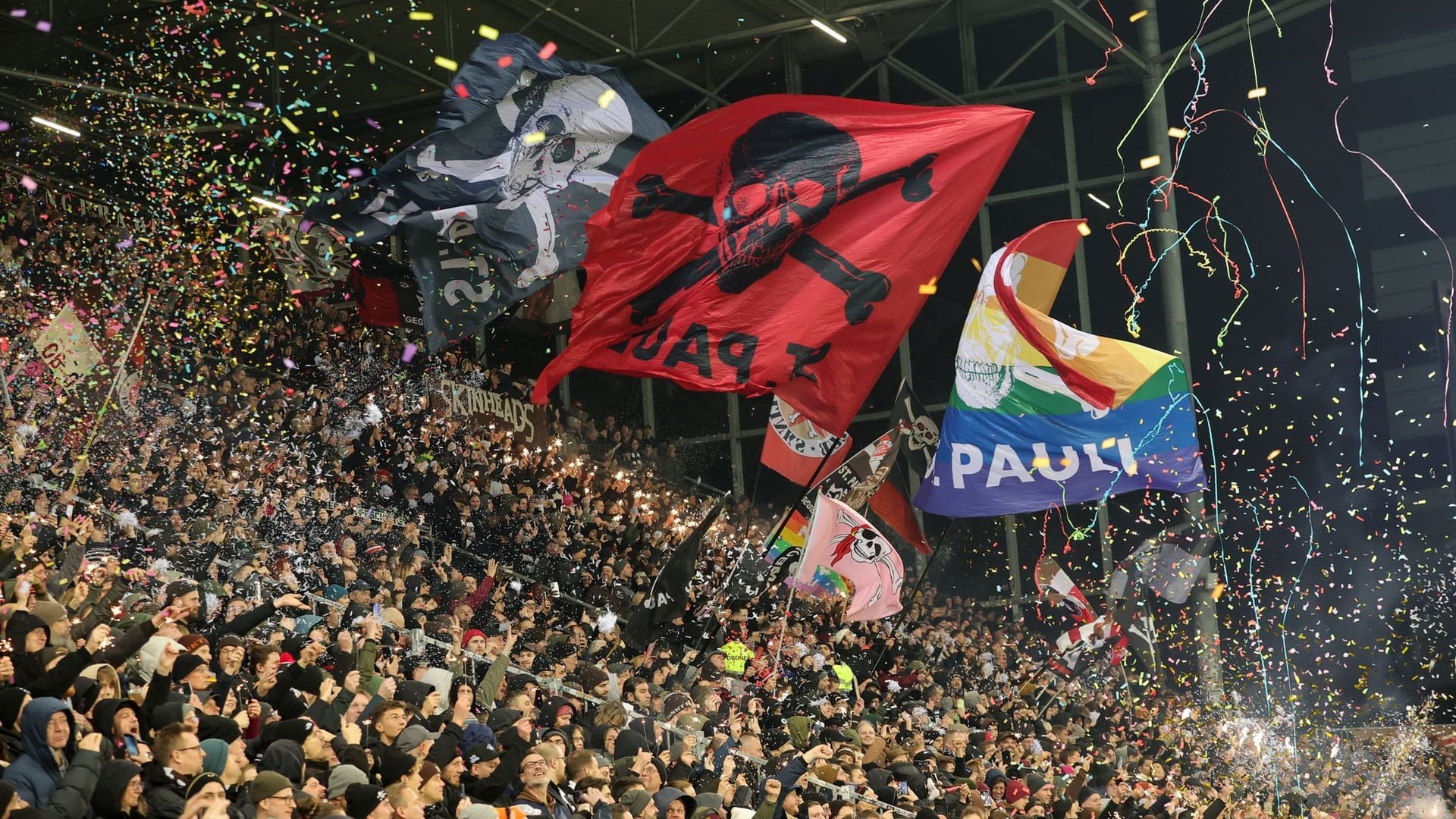 Konfetti beim FC St. Pauli