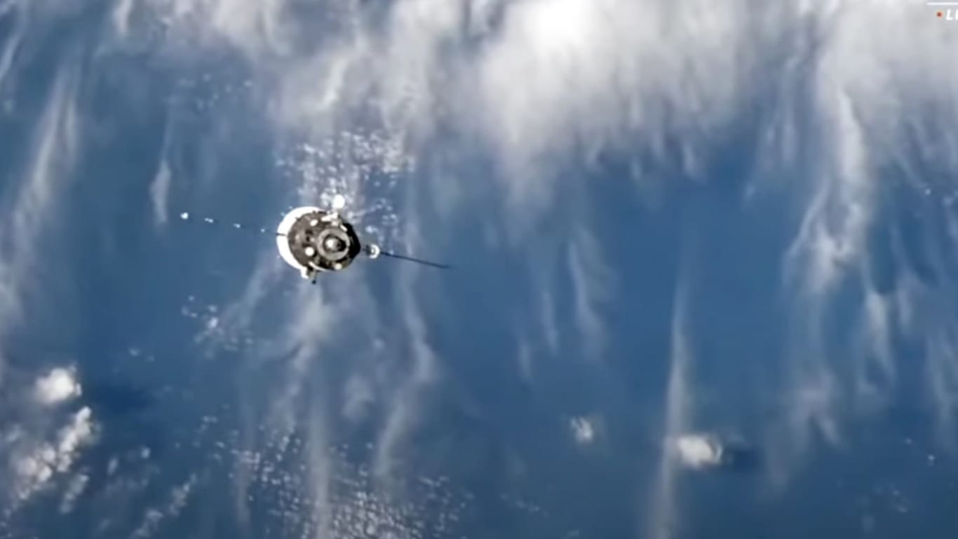 Das Raumschiff "Sojus MS-25" war zwei Tage auf dem Weg zur ISS.