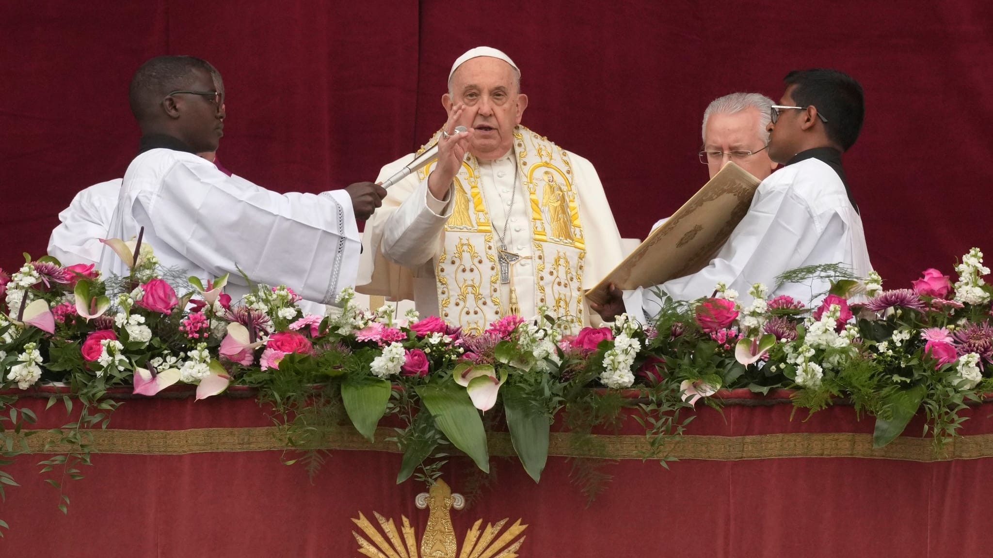 «Warum so viel Tod?» – Papst mahnt an Ostern zu Frieden