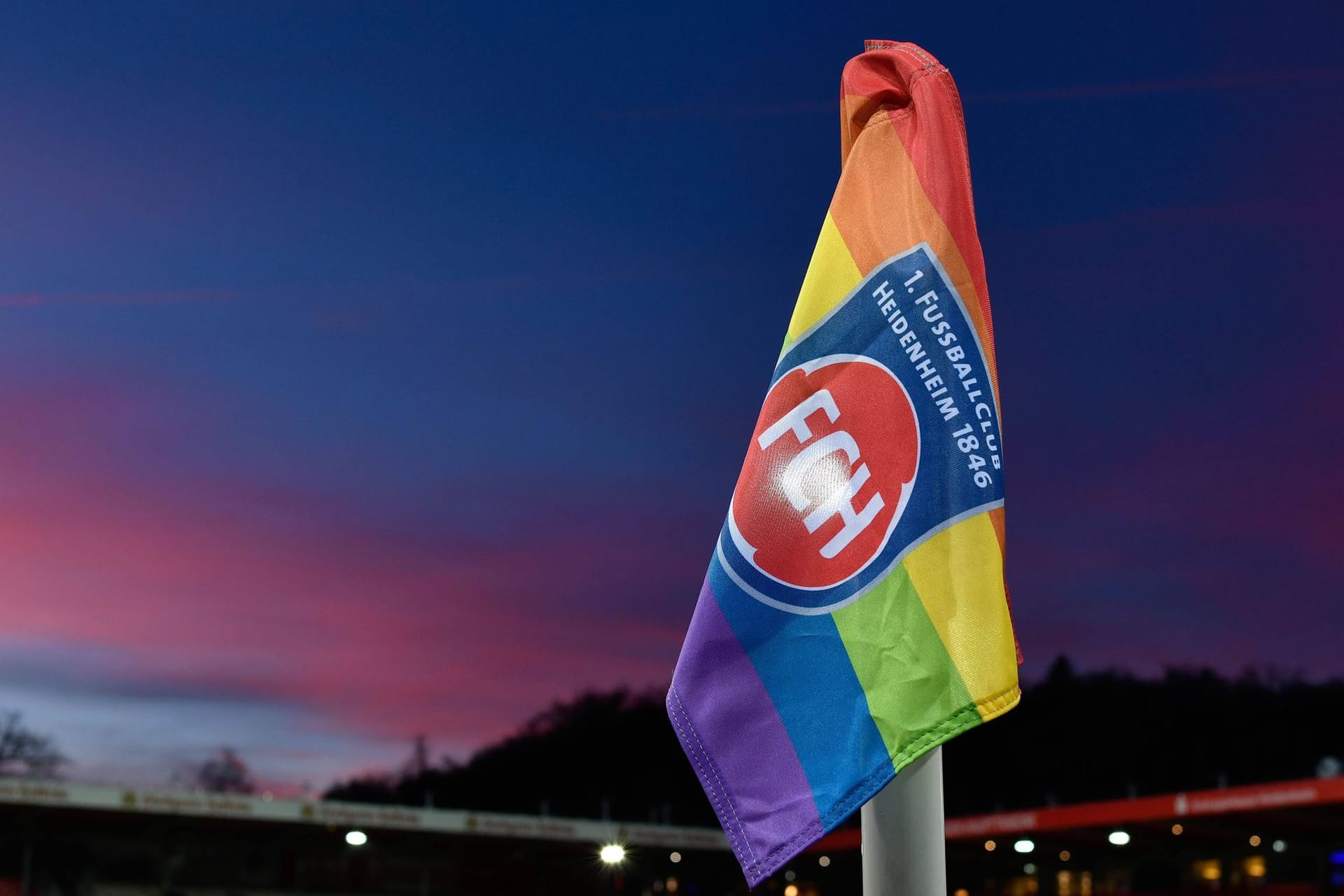 1. FC Heidenheim: Der Verein trauert um einen 20-Jährigen.