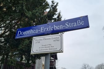 Die Dorothea-Erxleben-Straße in Trachau: Sie war die erste deutsche Frau, die 1754 ihren medizinischen Doktorgrad erhielt.
