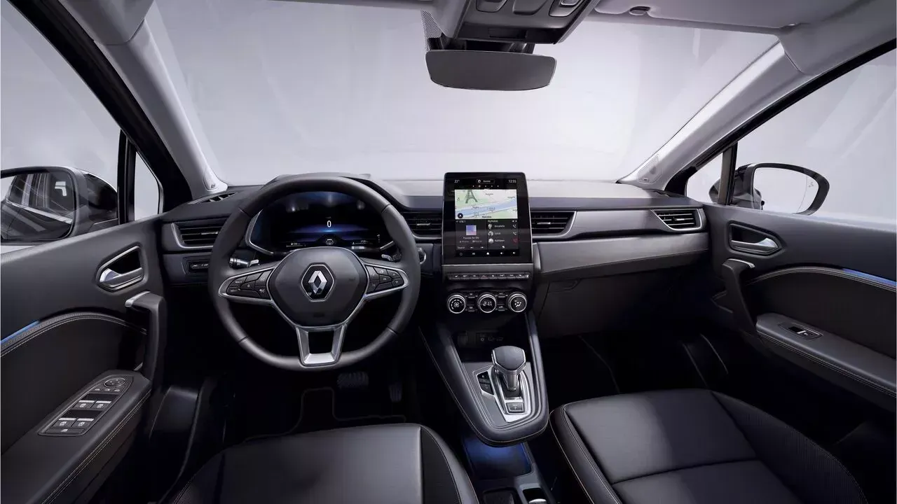 Das komfortable Design des Captur überzeugt mit viel Platz und einem virtuellen Cockpit.