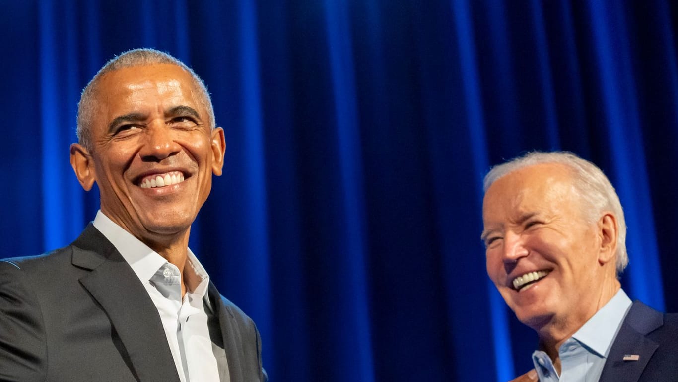 Joe Biden (l.) und Barack Obama: Gemeinsam sammeln in New York bei einer Gala Spenden für den Wahlkampf