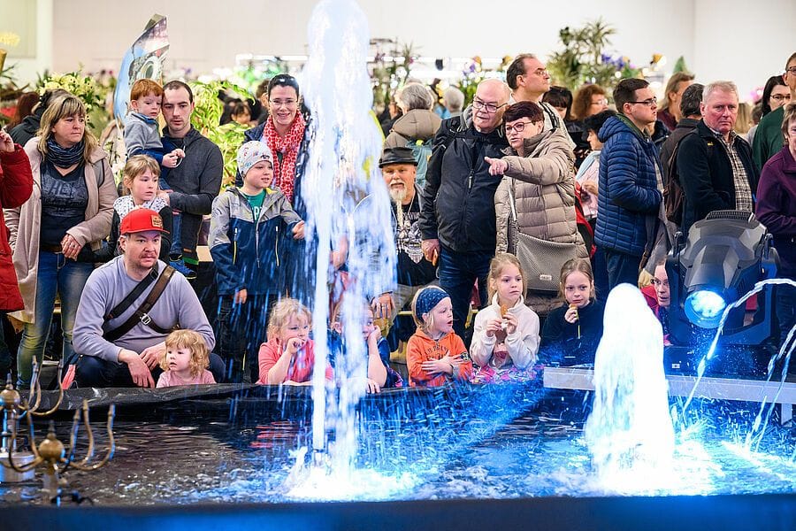 Besucher bei der Dresdner Ostern 2023 (Archivbild): Dieses Jahr wurden die Ticketpreise erhöht.