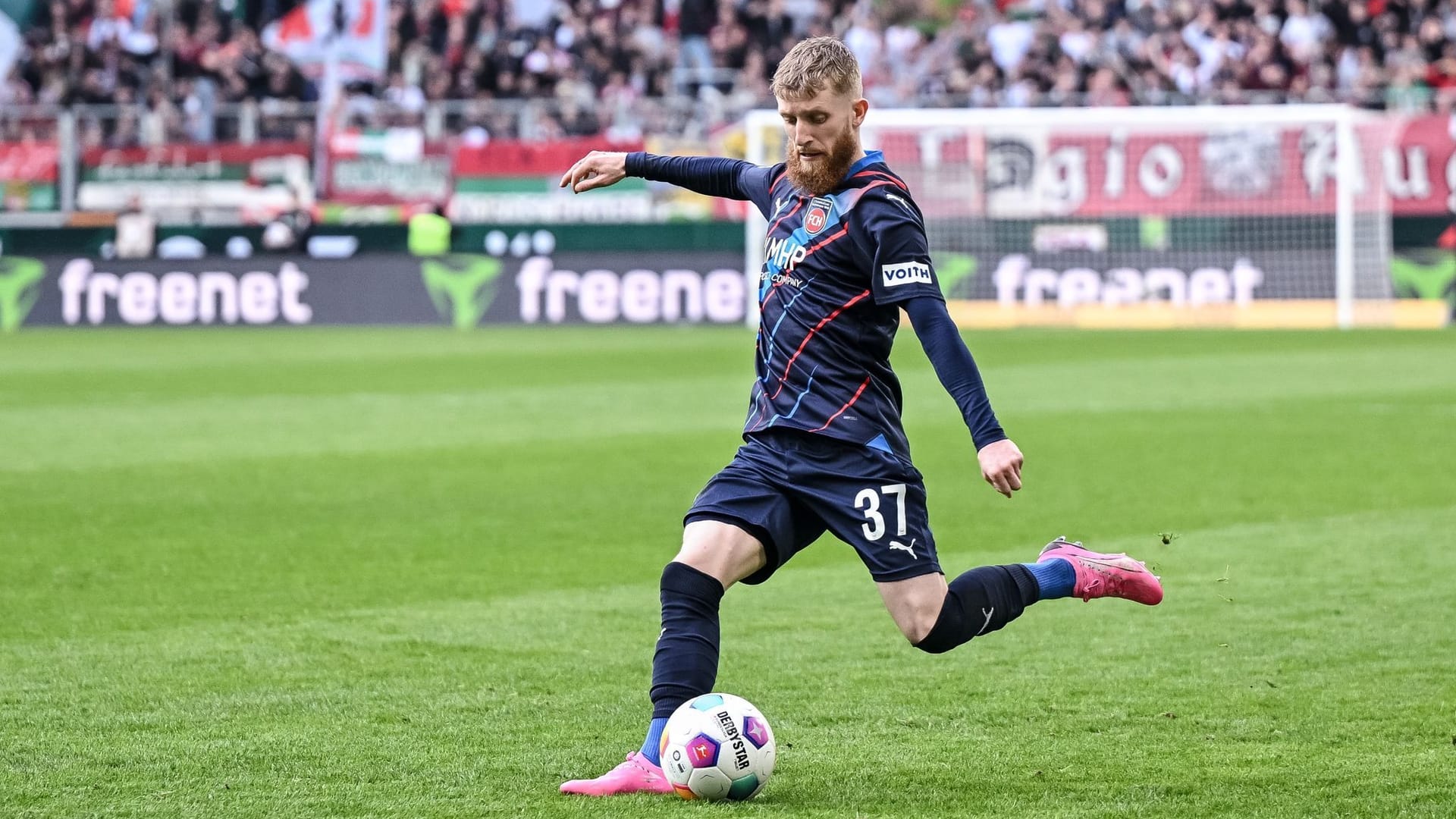 Jan-Niklas Beste Jan-Niklas Beste