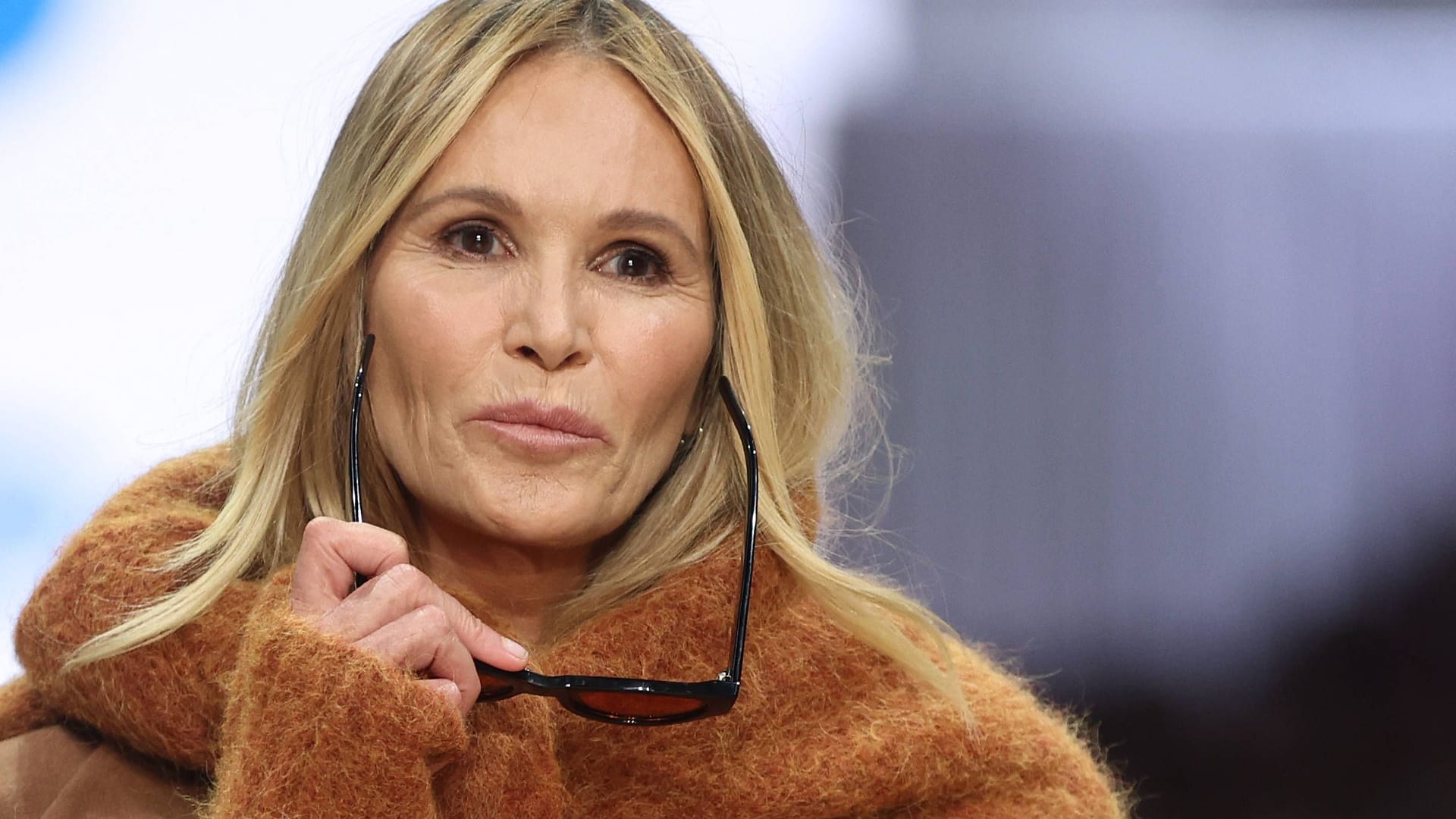 Elle Macpherson: Das Model ist mittlerweile 60 Jahre alt.