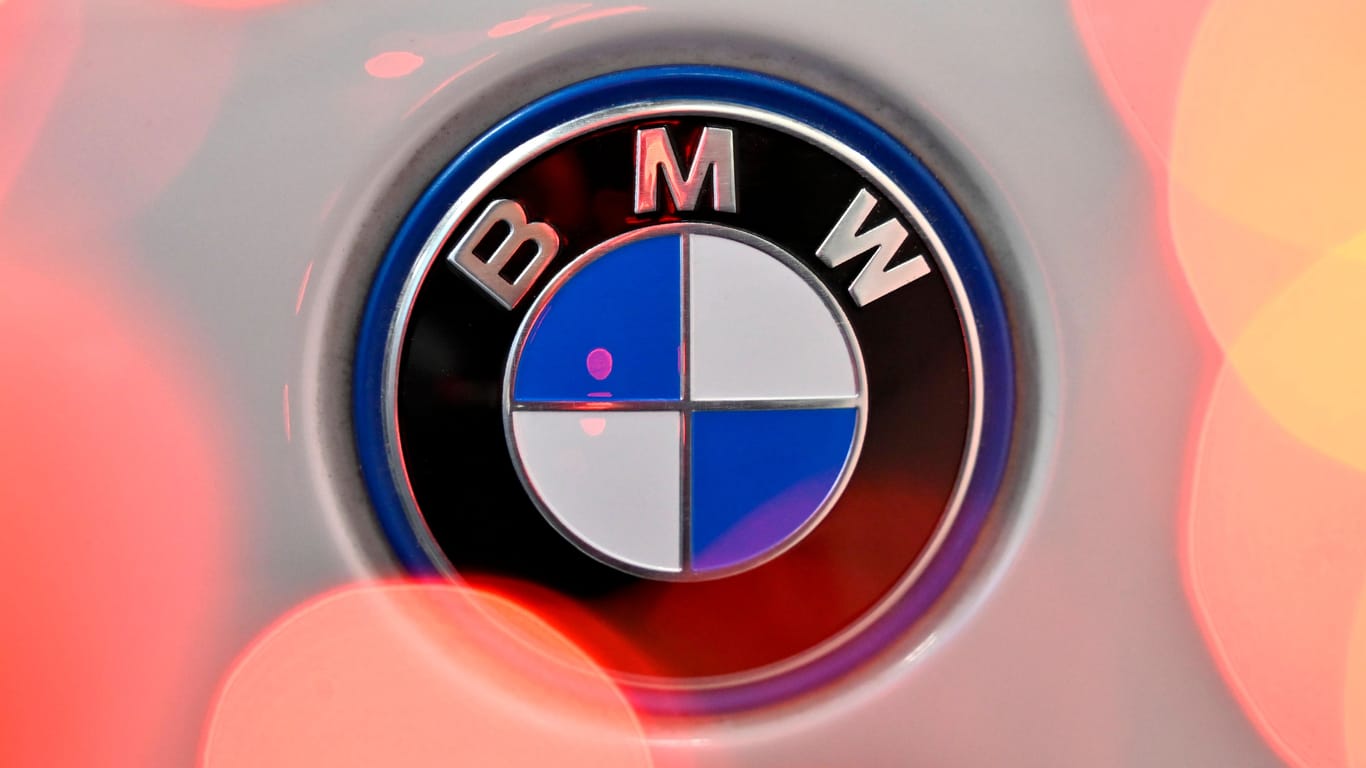 Im schlimmsten Fall ein Vollbrand: BMW ruft 800.000 Autos zurück.