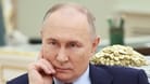 Wladimir Putin: Russlands Präsident erwartet eine "rege" Beteiligung bei seiner "Wiederwahl".