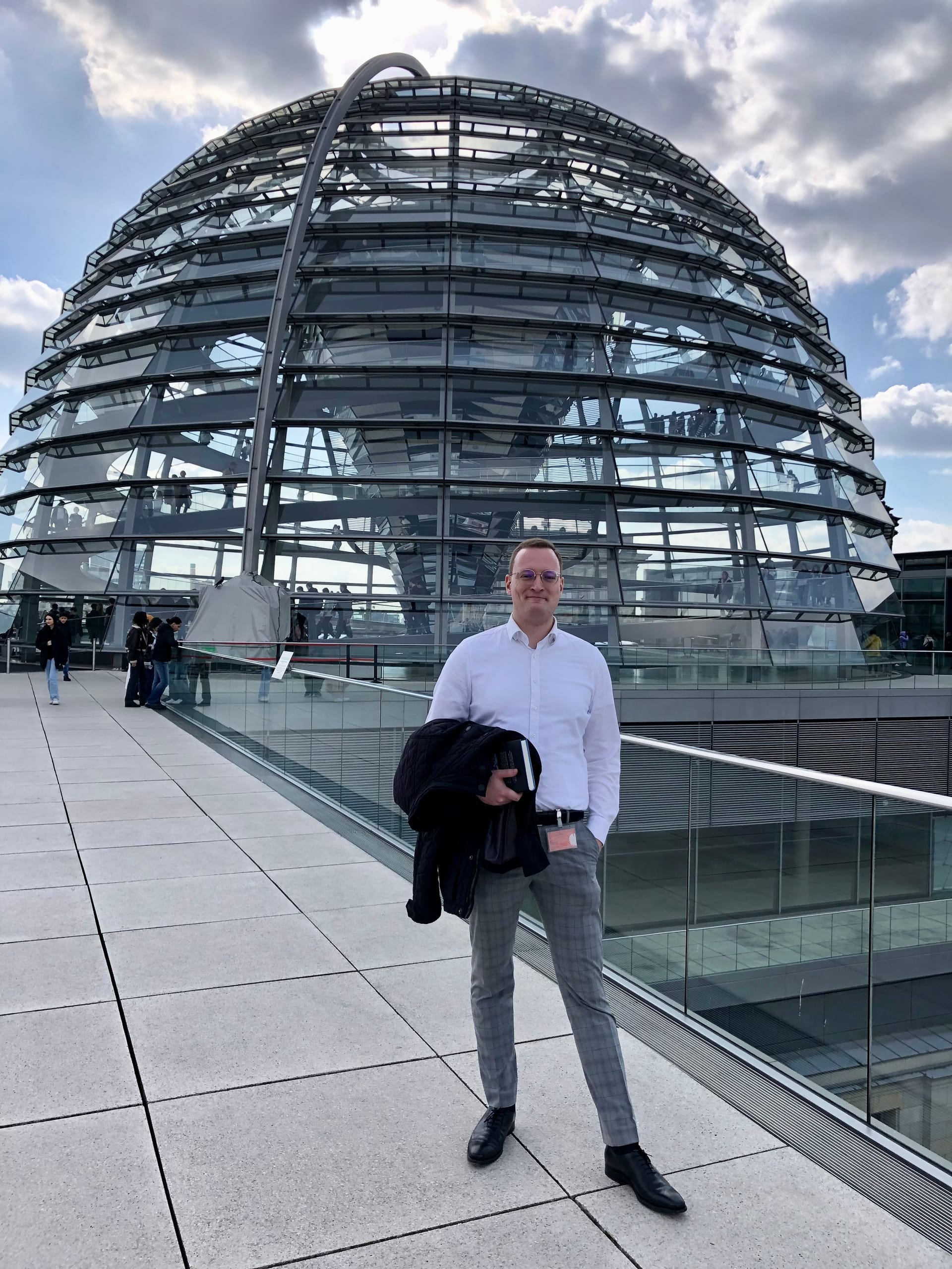 Nach dem Treffen wurde Mirco Budde noch von einem Mitarbeiter von Jens Spahn das Reichstagsgebäude gezeigt.