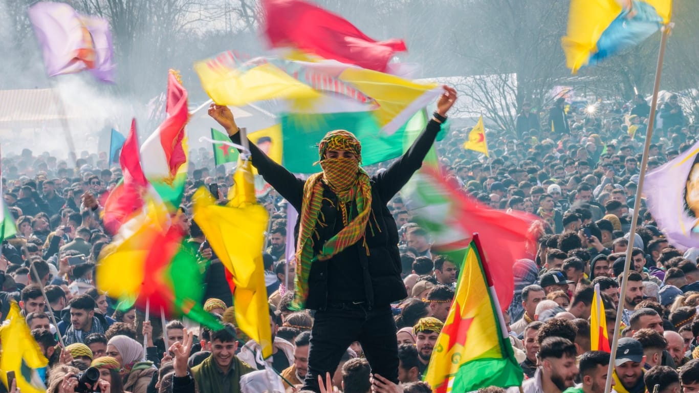 Zentrales kurdisches Neujahrsfest Newroz