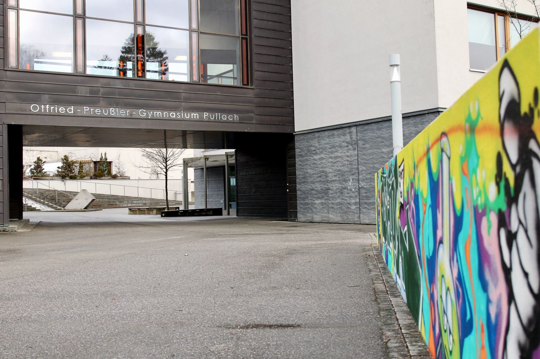 Die Otfried-Preußler-Schule, die erst vor zehn Jahren nach Preußler benannt worden war, will den Namen nun wieder ablegen.