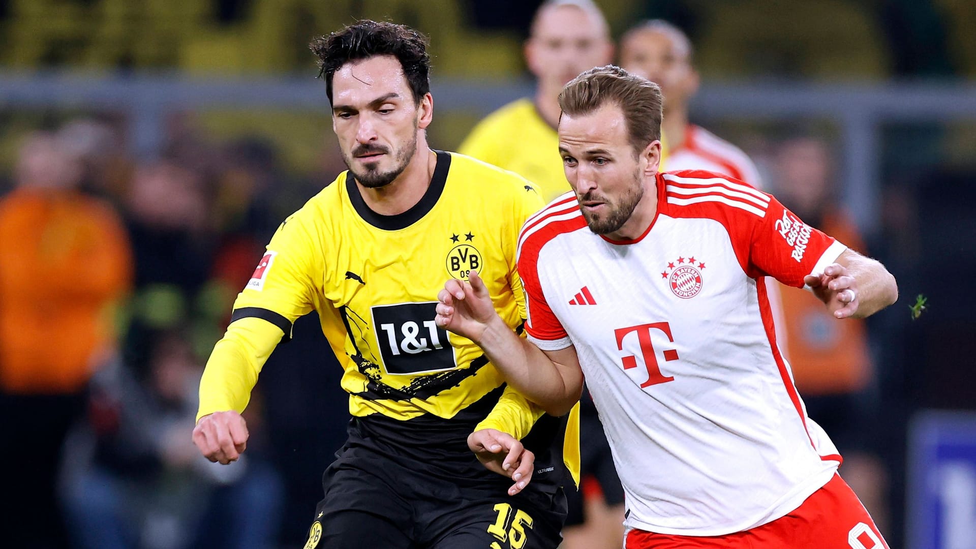 Mats Hummels (links) im Duell mit Harry Kane: Der Schiedsrichter für den nächsten deutschen Klassiker steht offenbar fest. Mats Hummels (links) im Duell mit Harry Kane: Der Schiedsrichter für den nächsten deutschen Klassiker steht offenbar fest.