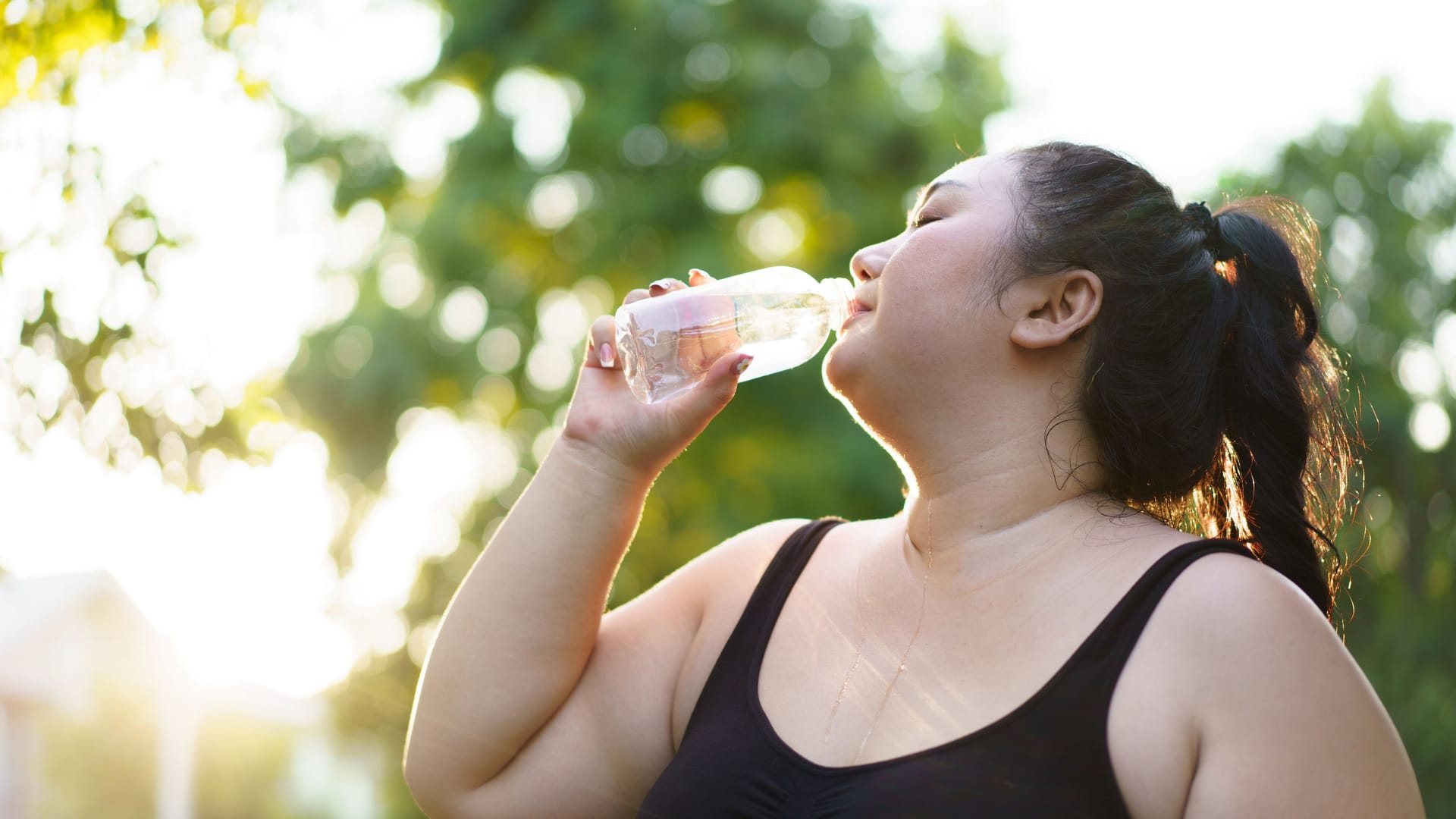 Apfelessig: Mit Wasser verdünnt, soll es beim Abnehmen helfen.