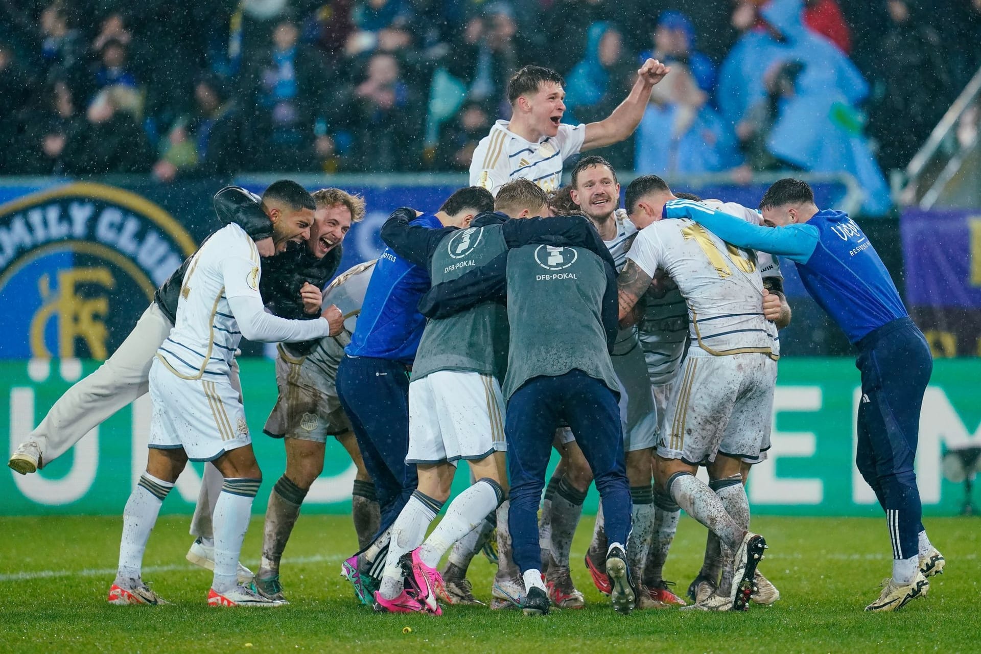 1. FC Saarbrücken - Borussia Mönchengladbach