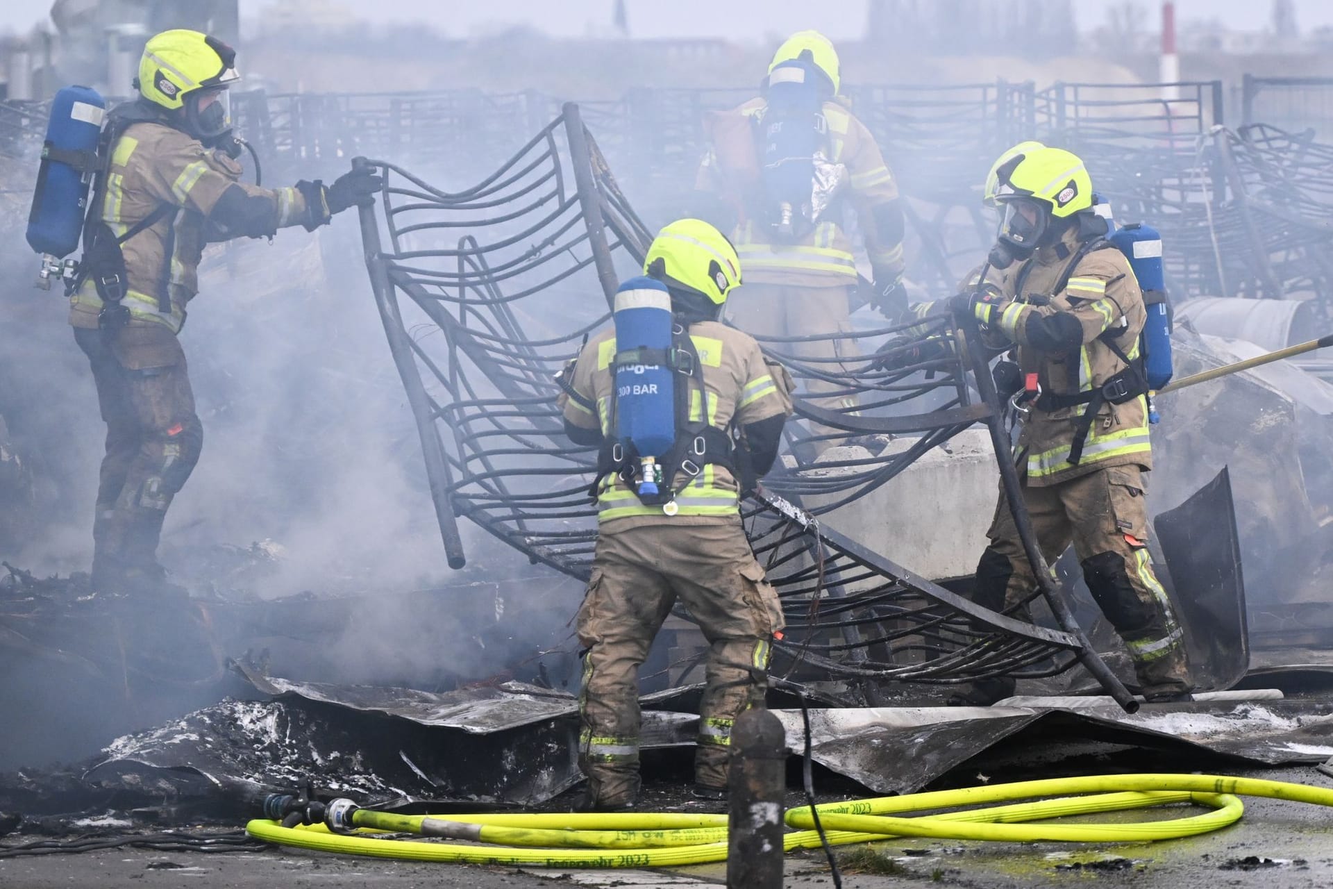 Brand bei Flüchtlingsunterkunft