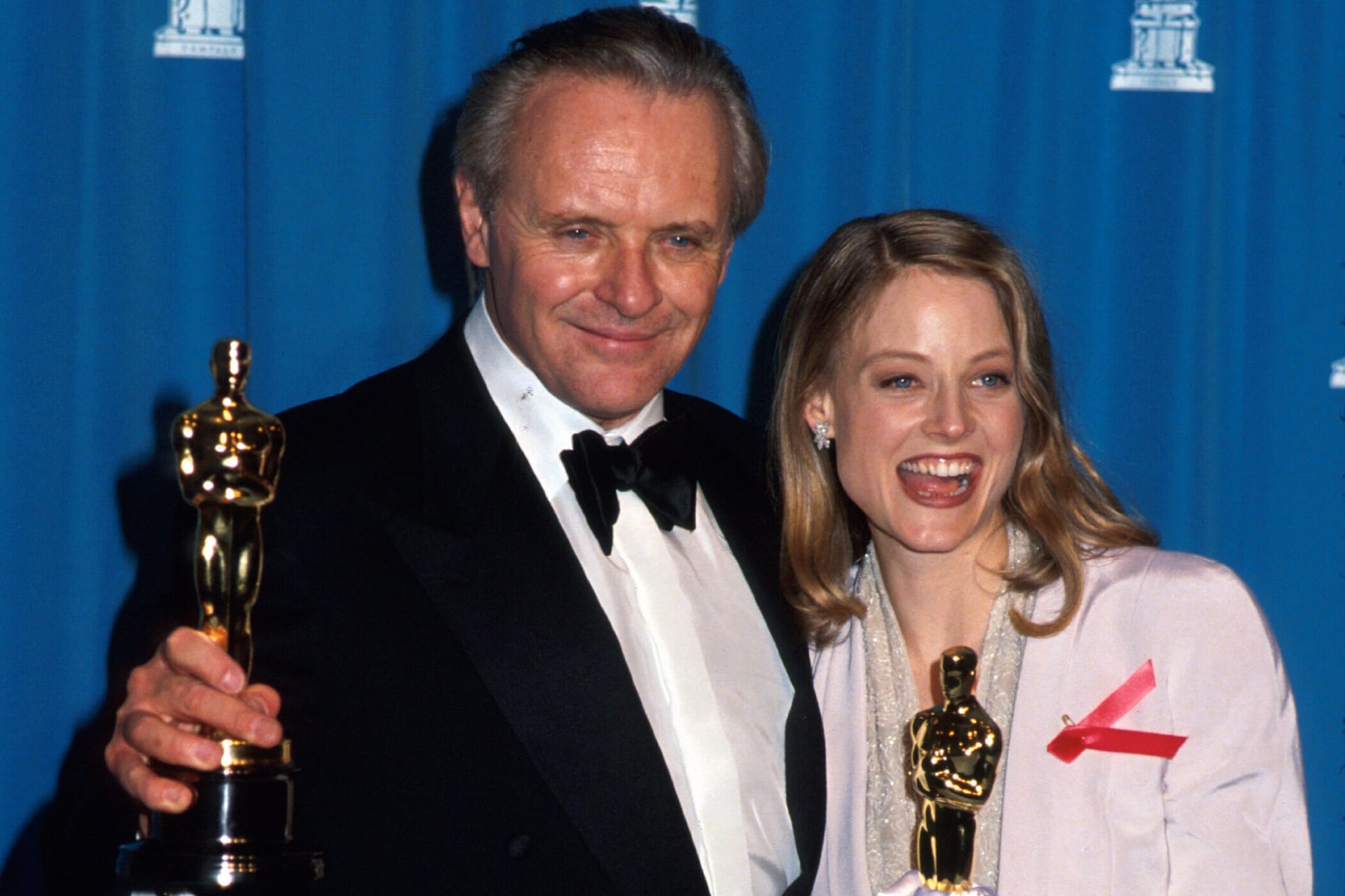 Anthony Hopkins and Jodie Foster: Die "Big Five", also Regie, Drehbuch, Hauptdarsteller und Film, gewannen bisher nur "Es geschah in einer Nacht" (1934), "Einer flog über das Kuckucksnest" (1975) und "Das Schweigen der Lämmer" (1991) diese beiden Schauspieler.