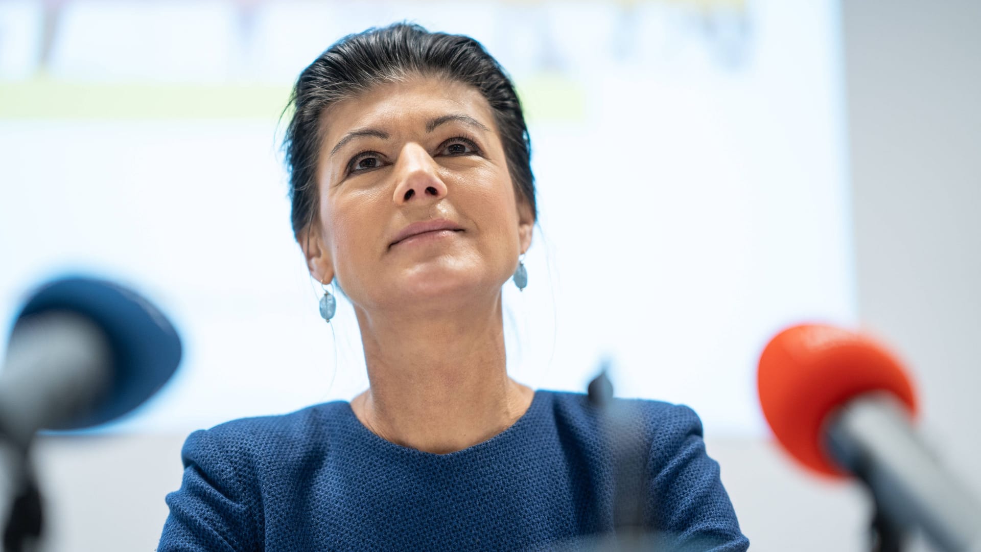 Pressekonferenz des BSW Bündnis Sahra Wagenknecht - Vernunft und Gerechtigkeit in Erfurt Gründung Landesverband Thüringen Sahra Wagenknecht